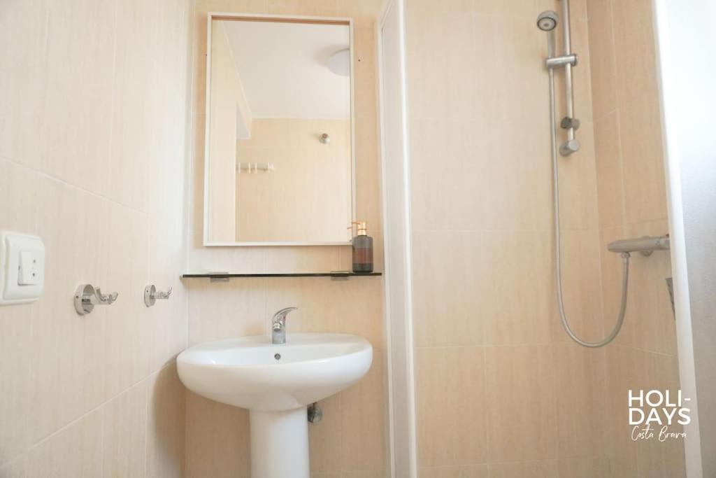 Apartamento Marina Dreams Roses Exterior photo